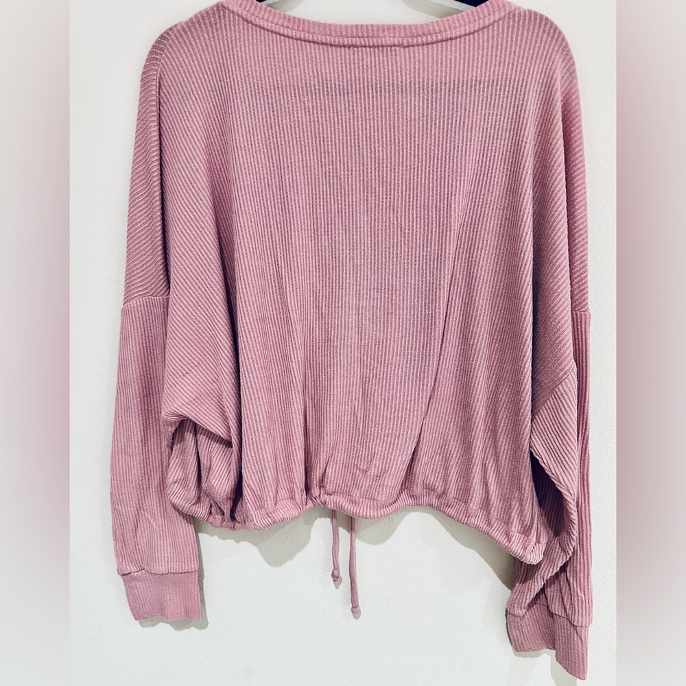 Express Top Size Large - Picture 2 of 6